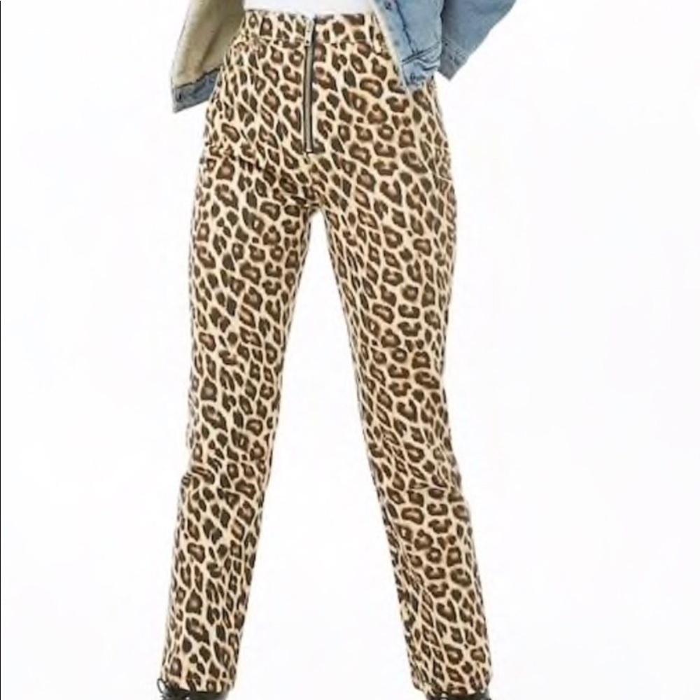 Forever 21 jeans with zipper